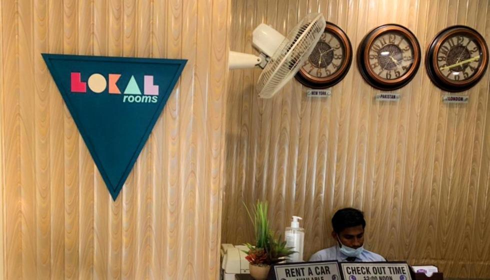 Lokal Rooms X Gulberg ラホール エクステリア 写真